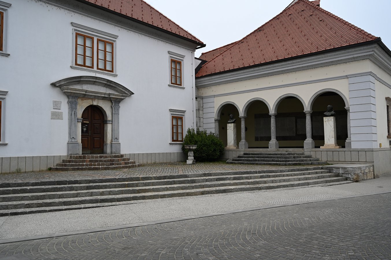 Knjižnica Mirana Jarca Novo mesto V novomeški knjižnici spet Hrvaški dnevi