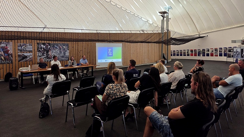 Konferenca Projekt Zmigaj se do vadbe v Jugovzhodni Sloveniji vstopa v novo sezono