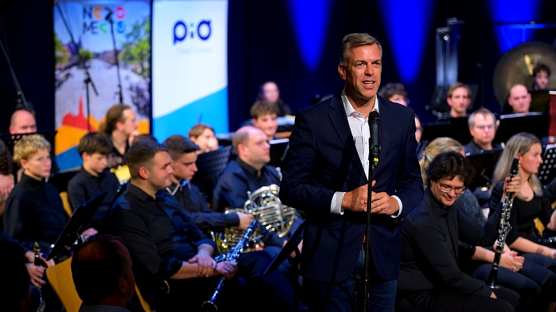 Župan Gregor Macedoni Orkester Ave z jubilejnim Aninim večerom praznoval desetletnico delovanja